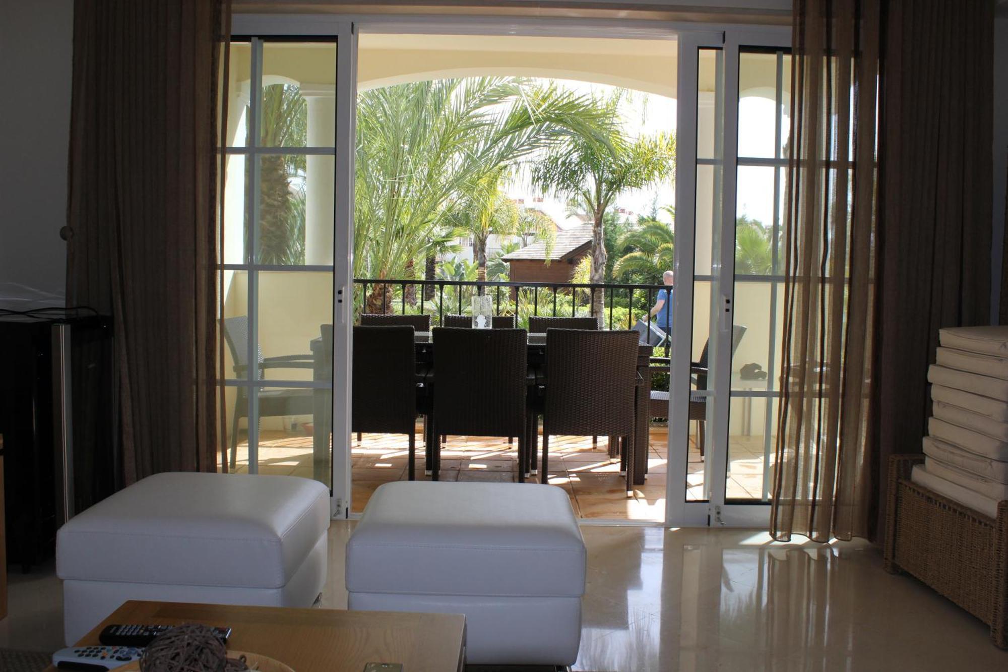Luxury 3 Bedroom Apartment On Gated Complex Quarteira Bagian luar foto